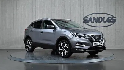 Used 2017 Nissan Qashqai Tekna SUV | £8,999 (Fair price)