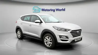 Gebraucht Hyundai Tucson SE 177 PS (130 kW) 2019 Silber SUV