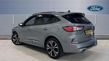 Używany Ford Kuga ST-Line X 190 KM (139 kW) 2023 Srebrny SUV