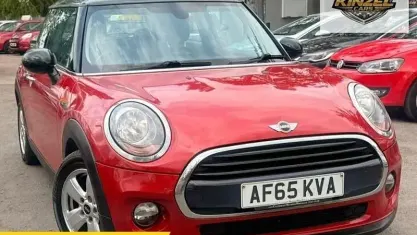 Used Mini Cooper Hatch 136 HP (100 kW) 2017 Hatchback