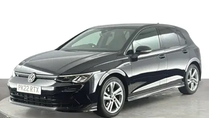 Used VW Golf VIII R-line 150 HP (110 kW) 2024 Hatchback