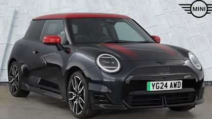 Usado Mini Cooper Sport 160 kW (218 HP) 2026 Citadino
