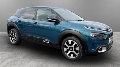 Used Citroën C4 Cactus Flair 102 HP (75 kW) 2020 Hatchback