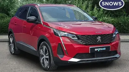 Second-hand Peugeot 3008 Allure Premium 224 CP (164 kW) 2022 Roșu SUV