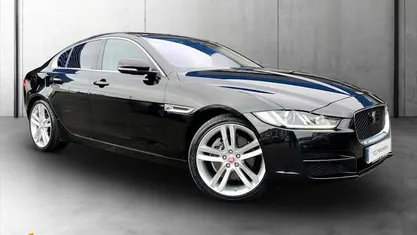 Used Jaguar XE Portfolio 179 HP (131 kW) 2019 Sedan