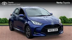 Blue Used 2022 Toyota Yaris Hybrid Design Hatchback | £16,773 (Fair price)