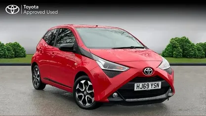 Used 2019 Toyota Aygo Trend Hatchback | £11,424 (Fair price)