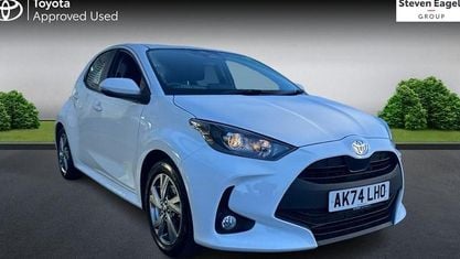 Second-hand Toyota Yaris Hybrid 116 CP (85 kW) 2025 Alb Hatchback
