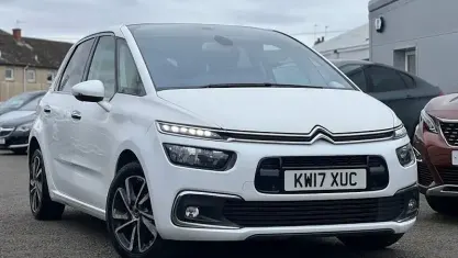 Used Citroën C4 Picasso Flair 120 HP (88 kW) 2017 White MPV