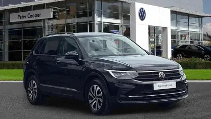 Used VW Tiguan Active 150 HP (110 kW) 2022 Black SUV