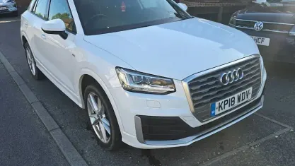 Używany Audi Q2 S-Line 116 KM (85 kW) 2018 Biały SUV