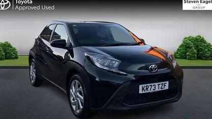 Used Toyota Aygo X PURE 72 HP (52 kW) 2025 SUV