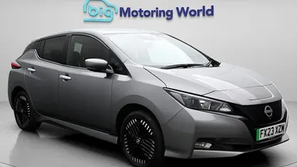 Usado Nissan Leaf N-Connecta 160 kW (218 HP) 2022 Cinzento Citadino