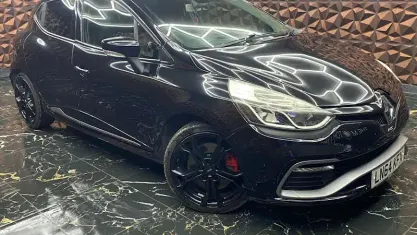 Used Renault Clio 200 HP (147 kW) 2014 Black Hatchback
