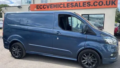 Used Ford Transit Custom Sport 170 HP (125 kW) 2019 Blue Van