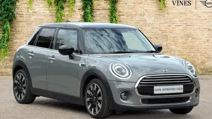 Used Mini Cooper Exclusive 136 HP (100 kW) 2019 Grey Hatchback