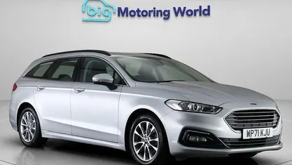Used Ford Mondeo Zetec 188 HP (138 kW) 2021 Silver Estate