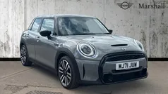 Moonwalk grey Used 2021 Mini Cooper S Exclusive Hatchback | £18,236 (Fair price)