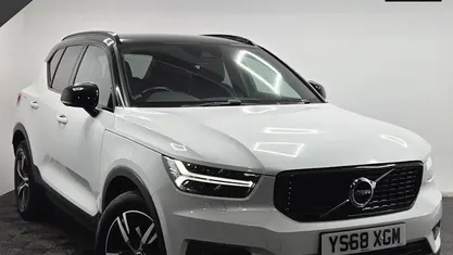Used 2019 Volvo XC40 R-Design SUV | £19,495 (Fair price)