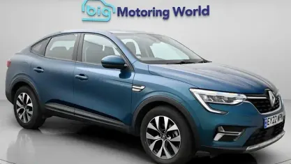 Used Renault Arkana Iconic 145 HP (106 kW) 2022 Blue SUV