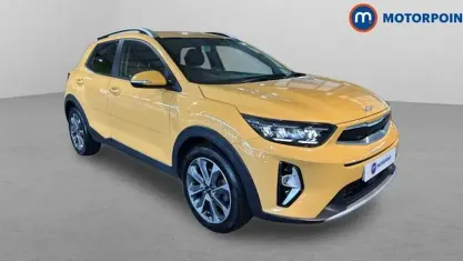 Używany Kia Stonic 120 KM (88 kW) 2023 Żółty SUV
