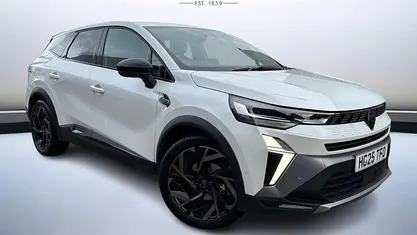 Special arctic white Used 2025 Renault Symbioz Techno Esprit Alpine SUV | £23,999 (Fair price)