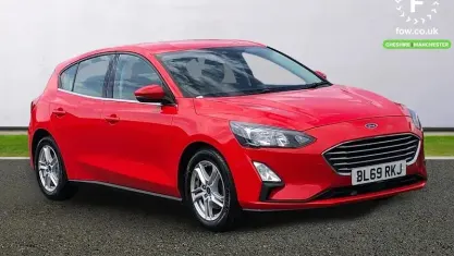 Used Ford Focus Zetec 125 HP (91 kW) 2020 Red Hatchback
