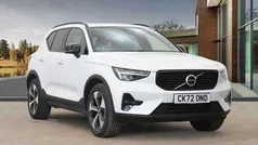 White Used 2022 Volvo XC40 Ultimate SUV | £33,000 (Fair price)
