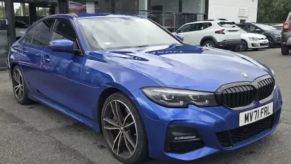 Used BMW 330 M Sport 258 HP (189 kW) 2021 Blue Sedan