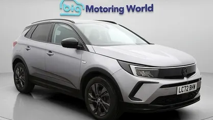 Used Vauxhall Grandland X GS Line 131 HP (96 kW) 2022 Grey SUV