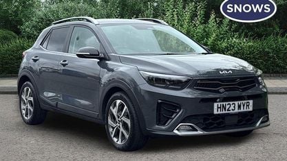 Begagnad Kia Stonic GT-Line 101 HK (74 kW) 2023 Grå SUV