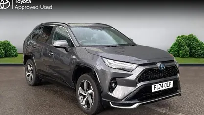 Used Toyota RAV4 Design 306 HP (225 kW) 2025 Estate