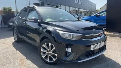 Used Kia Stonic 120 HP (88 kW) 2019 Black SUV
