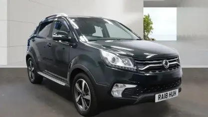 Used SsangYong Korando 178 HP (130 kW) 2018 Green SUV
