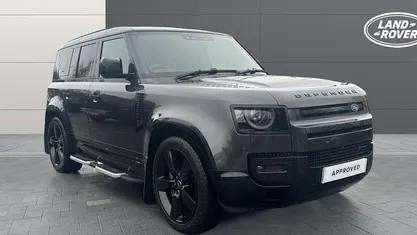 Used Land Rover Defender SE Dynamic 249 HP (183 kW) 2025 SUV