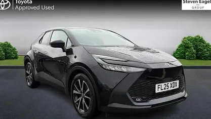 Used Toyota C-HR Design 140 HP (102 kW) 2026 SUV