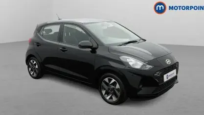 Used Hyundai i10 Advanced 63 HP (46 kW) 2025 Black Hatchback