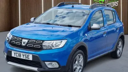 Used Dacia Sandero Ambiance 90 HP (66 kW) 2018 Blue Hatchback
