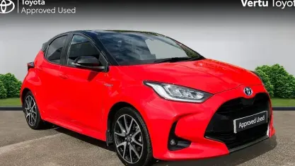 Used Toyota Yaris Hybrid Edition 116 HP (85 kW) 2021 Orange Hatchback