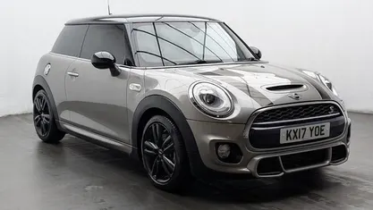 Silver Used 2017 Mini Cooper S Hatch Hatchback | £13,350 (Fair price)