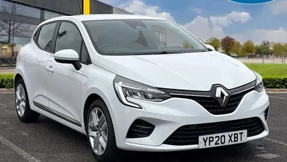 Used Renault Clio V Play 75 HP (55 kW) 2020 White  Hatchback
