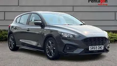 Used 2020 Ford Focus ST-Line Hatchback | £13,200 (Fair price)