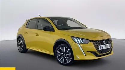 Used Peugeot e-208 GT 100 kW (136 HP) 2023 Yellow Hatchback