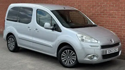 Used Peugeot Partner Tepee S 92 HP (67 kW) 2013 Silver MPV