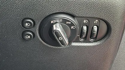 Orange Used 2020 Mini Cooper Sport Hatchback | £15,899 (Fair price)