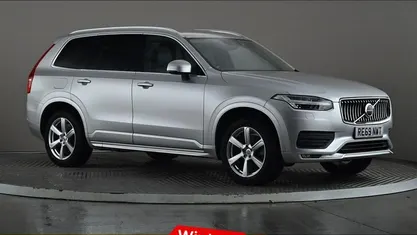 Used 2019 Volvo XC90 Momentum SUV | £27,697 (Fair price)