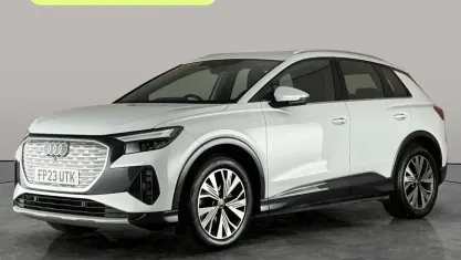 Used Audi Q4 e-tron Sport 125 kW (170 HP) 2022 White SUV