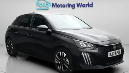 Used Peugeot 208 Allure 101 HP (74 kW) 2024 Black Hatchback