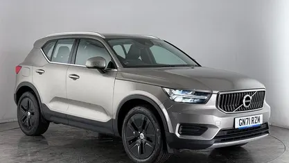 Used 2021 Volvo XC40 Inscription SUV | £21,950 (Fair price)