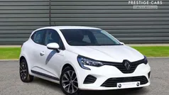 Used 2022 Renault Clio V Iconic Hatchback | £10,792 (Fair price)